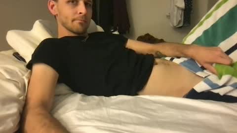 0000hi0000 online show from May 15, 2026, 4:52 am