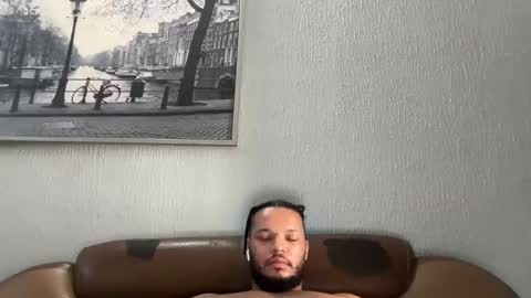 Snapshot of 0_kingsley chatting on December 2, 2024, 11:45 am Kingsley online show from December 2, 2024, 11:45 am