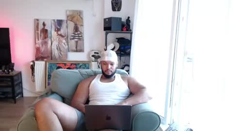 Kingsley online show from July 13, 2026, 3:42 am