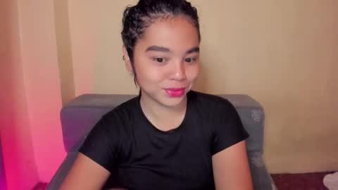 Snapshot of 0wwlo0k chatting on September 21, 2025, 5:20 am 0wwlo0k online show from September 21, 2025, 5:20 am