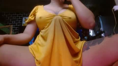 Snapshot of 11inchmonstercock4u chatting on October 13, 2025, 3:17 am  i am trixie im Your Selfsucking Mistress  online show from October 13, 2025, 3:17 am