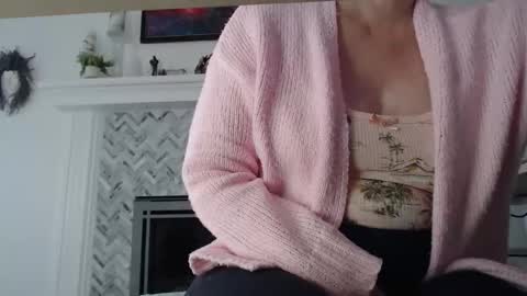 Aurora Willows online show from February 13, 2026, 4:03 pm