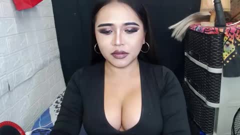 sexy kia online show from December 15, 2025, 10:08 am