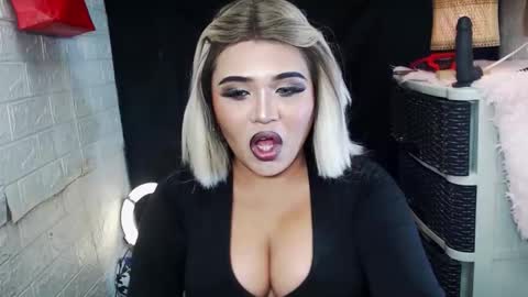 sexy kia online show from March 26, 2026, 1:11 am