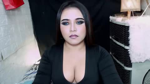 sexy kia online show from May 6, 2026, 12:19 am
