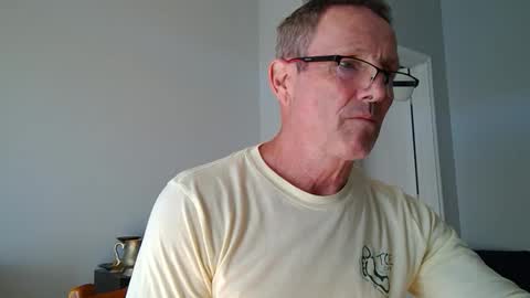 13glanmorfa online show from January 18, 2026, 4:55 pm