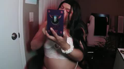 17carrjo974416 online show from April 26, 2026, 1:47 am