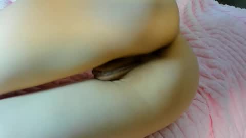 Kira online show from February 27, 2026, 6:08 pm