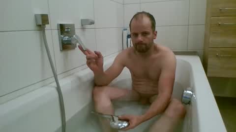 berni online show from November 4, 2025, 7:02 pm