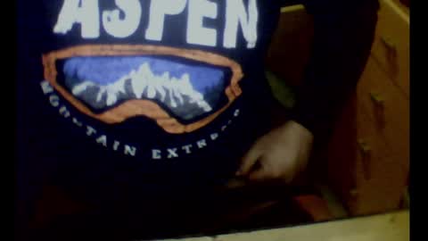 Snapshot of 19feetlover903 chatting on March 12, 2025, 7:06 pm 19feetlover903 online show from March 12, 2025, 7:06 pm