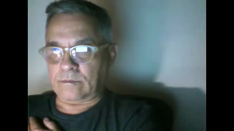 1_maxx_1 online show from January 15, 2025, 10:57 pm