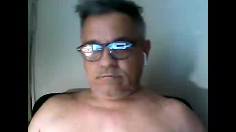 1_maxx_1 online show from January 22, 2025, 4:23 pm
