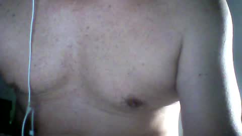 Snapshot of 1_maxx_1 chatting on August 4, 2026, 3:10 am 1_maxx_1 online show from August 4, 2026, 3:10 am