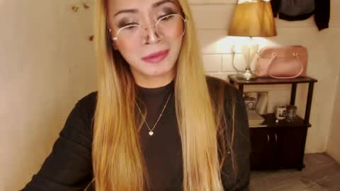 angel online show from December 25, 2024, 11:10 pm