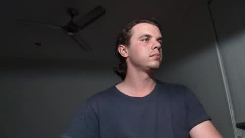 Snapshot of 1luckyman4you chatting on February 20, 2025, 12:36 pm 1luckyman4you online show from February 20, 2025, 12:36 pm