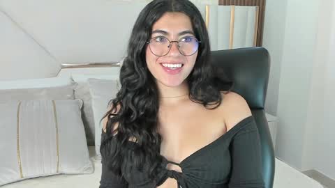  . online show from January 22, 2025, 10:05 pm