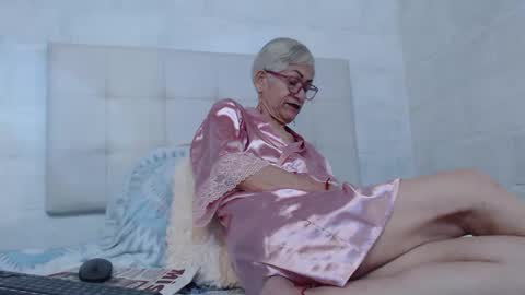 Miss Monserrate online show from January 9, 2025, 12:30 pm