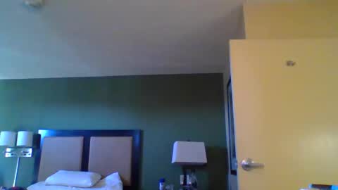 Snapshot of 1nastya8 chatting on October 4, 2025, 9:02 pm TheShyOne18 online show from October 4, 2025, 9:02 pm