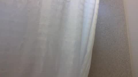 Snapshot of 1nastya8 chatting on November 5, 2025, 7:36 pm TheShyOne18 online show from November 5, 2025, 7:36 pm