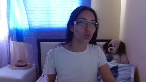 paola online show from September 13, 2025, 6:40 pm