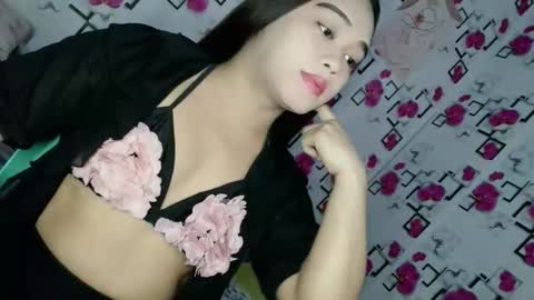 1sexy_kim69 online show from April 19, 2026, 5:56 pm