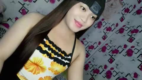 1sexy_kim69 online show from April 23, 2026, 5:15 pm