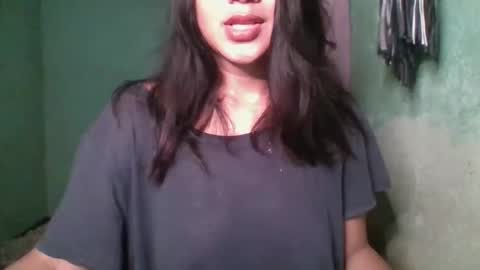 Snapshot of 1smile4u chatting on December 18, 2025, 2:17 am 1smile4u online show from December 18, 2025, 2:17 am