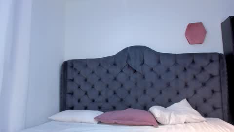 1Threestar online show from March 12, 2026, 12:11 pm