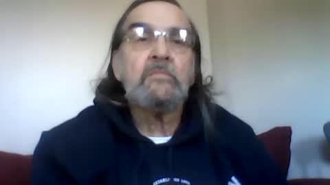 Snapshot of 1valentine chatting on December 27, 2024, 5:05 pm 1valentine online show from December 27, 2024, 5:05 pm