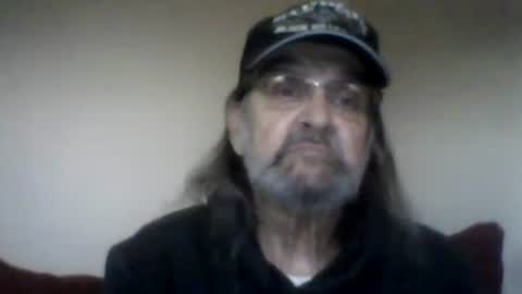 Snapshot of 1valentine chatting on January 5, 2025, 12:20 am 1valentine online show from January 5, 2025, 12:20 am