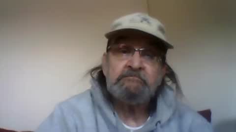 Snapshot of 1valentine chatting on January 8, 2025, 6:41 pm 1valentine online show from January 8, 2025, 6:41 pm