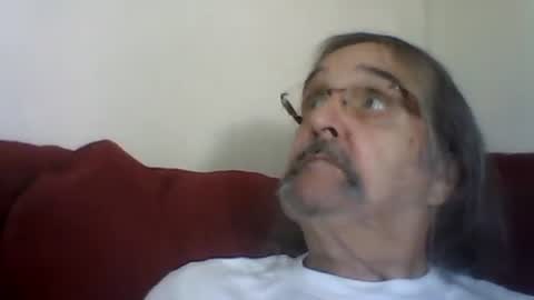 Snapshot of 1valentine chatting on October 12, 2025, 5:34 pm 1valentine online show from October 12, 2025, 5:34 pm