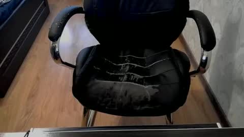 Snapshot of 1your_hot_girls chatting on November 10, 2025, 1:10 pm 1your_hot_girls online show from November 10, 2025, 1:10 pm