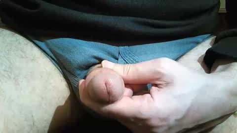 2001uwuk online show from March 16, 2026, 10:14 pm