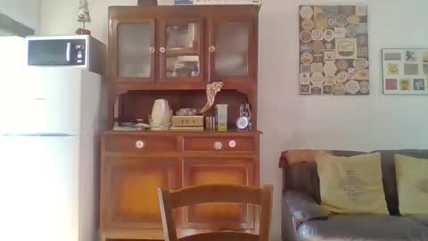 Snapshot of 22esserre chatting on December 11, 2024, 12:12 pm 22esserre online show from December 11, 2024, 12:12 pm