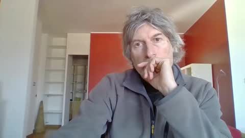 Snapshot of 22esserre chatting on February 6, 2025, 1:21 pm 22esserre online show from February 6, 2025, 1:21 pm