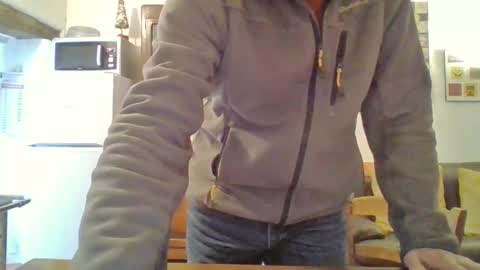 Snapshot of 22esserre chatting on February 19, 2025, 1:39 pm 22esserre online show from February 19, 2025, 1:39 pm