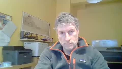 Snapshot of 22esserre chatting on February 24, 2025, 4:04 pm 22esserre online show from February 24, 2025, 4:04 pm