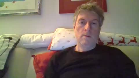 Snapshot of 22esserre chatting on March 7, 2025, 9:06 pm 22esserre online show from March 7, 2025, 9:06 pm