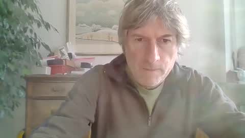 Snapshot of 22esserre chatting on November 23, 2025, 1:55 pm 22esserre online show from November 23, 2025, 1:55 pm