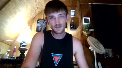 Snapshot of 27tnguy chatting on August 9, 2026, 5:34 am 27tnguy online show from August 9, 2026, 5:34 am