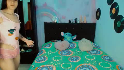 samantha sharon online show from November 6, 2025, 6:58 am