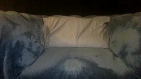 2hairrypigs online show from September 29, 2025, 10:03 pm