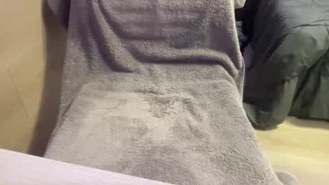 2handnick online show from November 28, 2025, 3:20 am