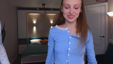 kittens team - Sandra and Kim  online show from March 20, 2026, 5:07 pm