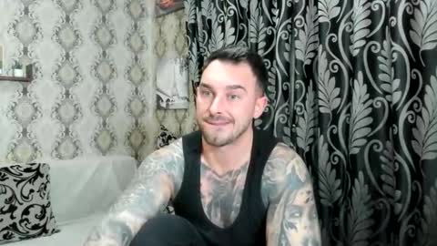 2sexymuscles online show from February 2, 2026, 10:08 pm