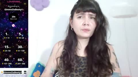 Snapshot of 333w4zh1n3 chatting on May 10, 2026, 3:28 pm Eva online show from May 10, 2026, 3:28 pm