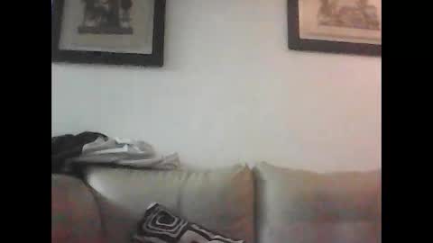34colombiano34 online show from May 1, 2026, 8:30 am
