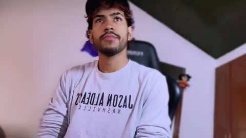 E V I L online show from December 4, 2025, 5:32 pm