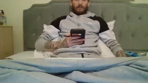 420feetloverr420 online show from March 13, 2026, 9:38 am